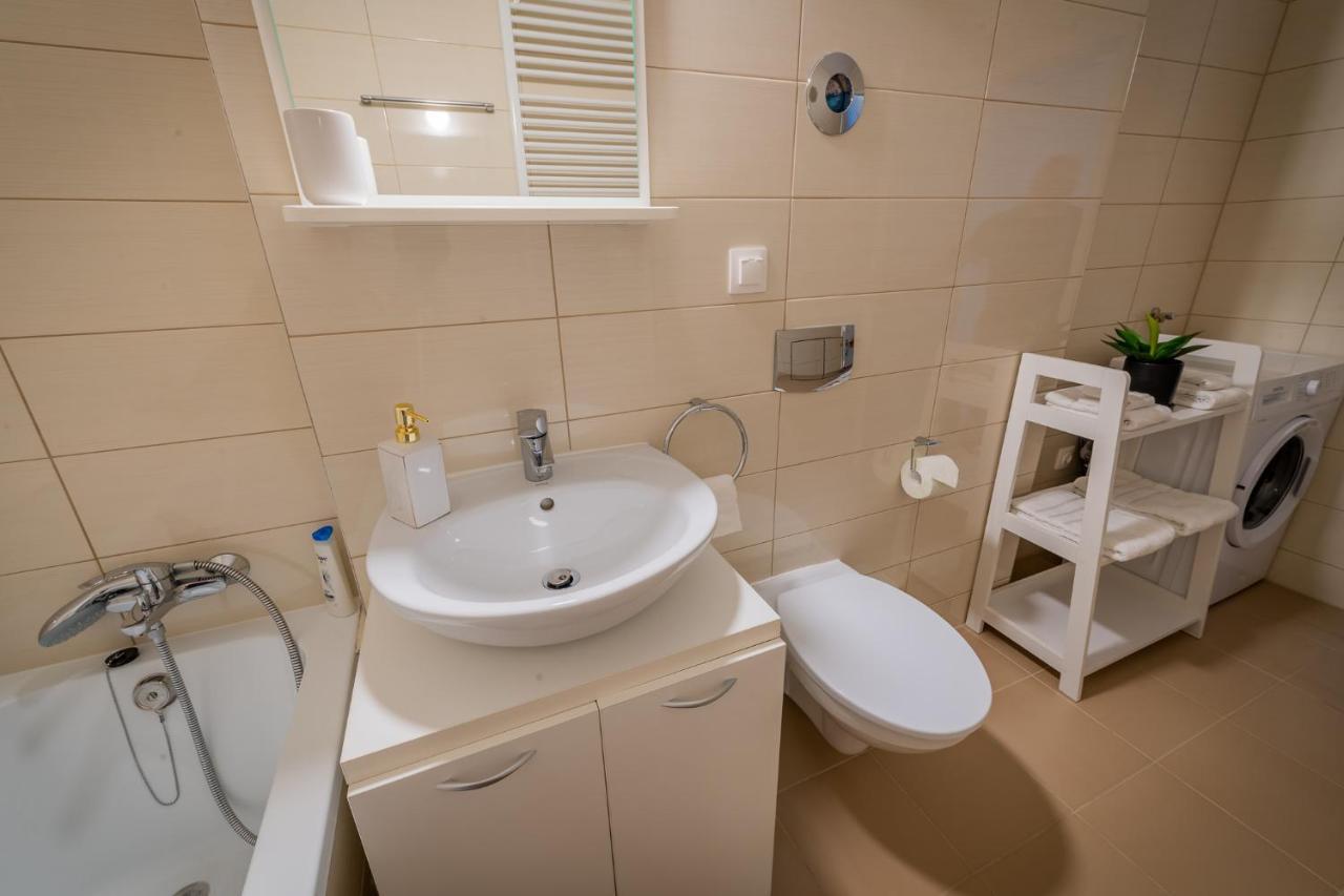 Coresi Vibe Studio Брашов Экстерьер фото