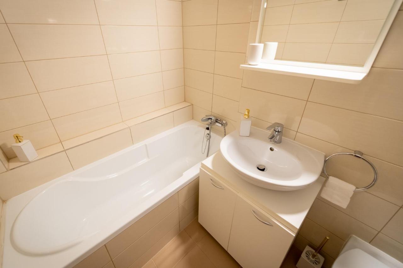 Coresi Vibe Studio Брашов Экстерьер фото